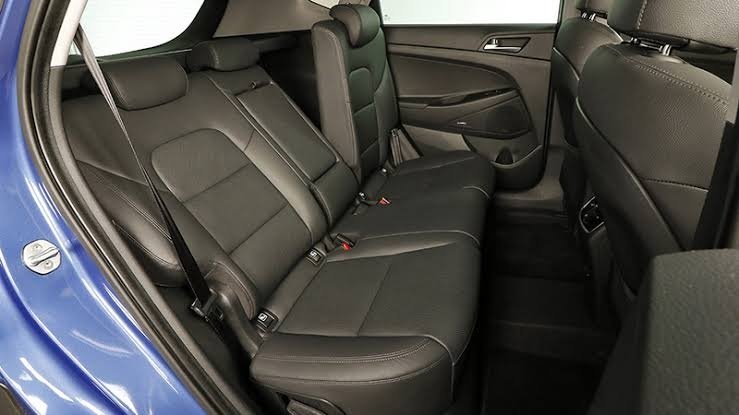 Hyundai Tucson SUV interior